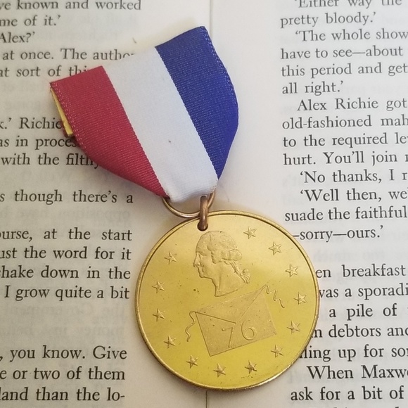 Vintage Other - Vtg 1976 masonic bicentennial commemorative pin